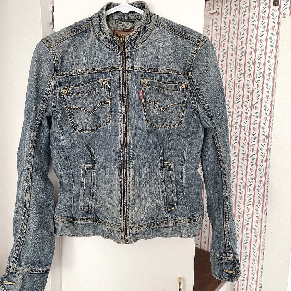 Levi’s denim jacket - vintage (2007)